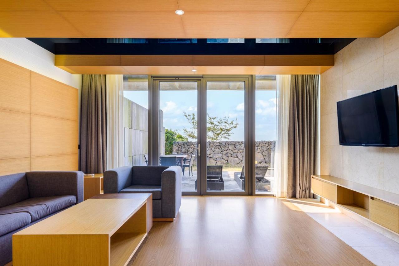 Stanford Hotel & Resort Jeju Exterior foto