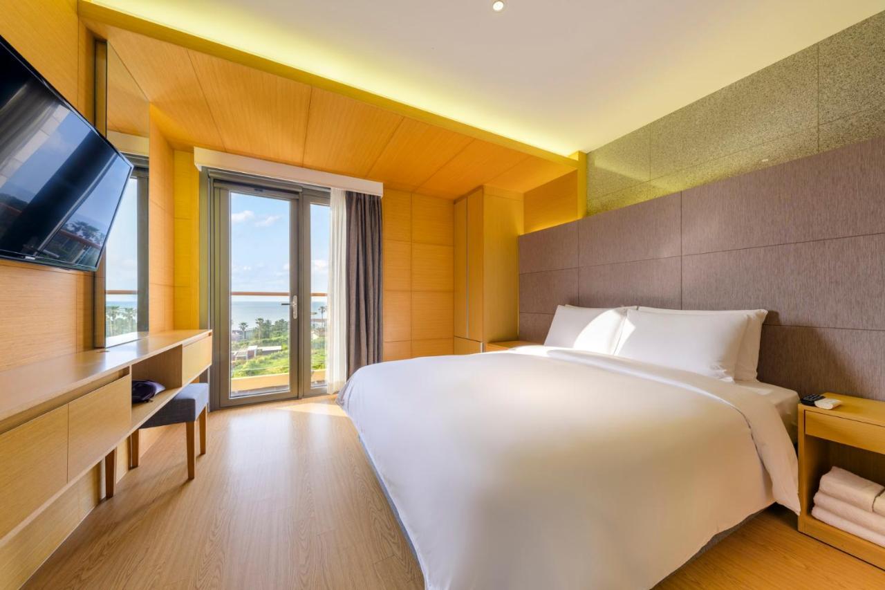Stanford Hotel & Resort Jeju Exterior foto